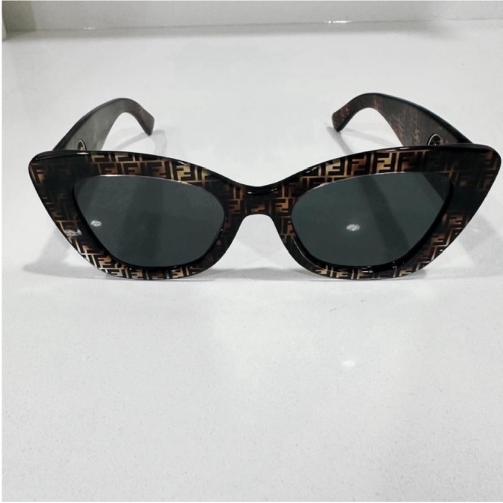 Fendi Women's Cat-Eye Sunglasses - Black and Brown